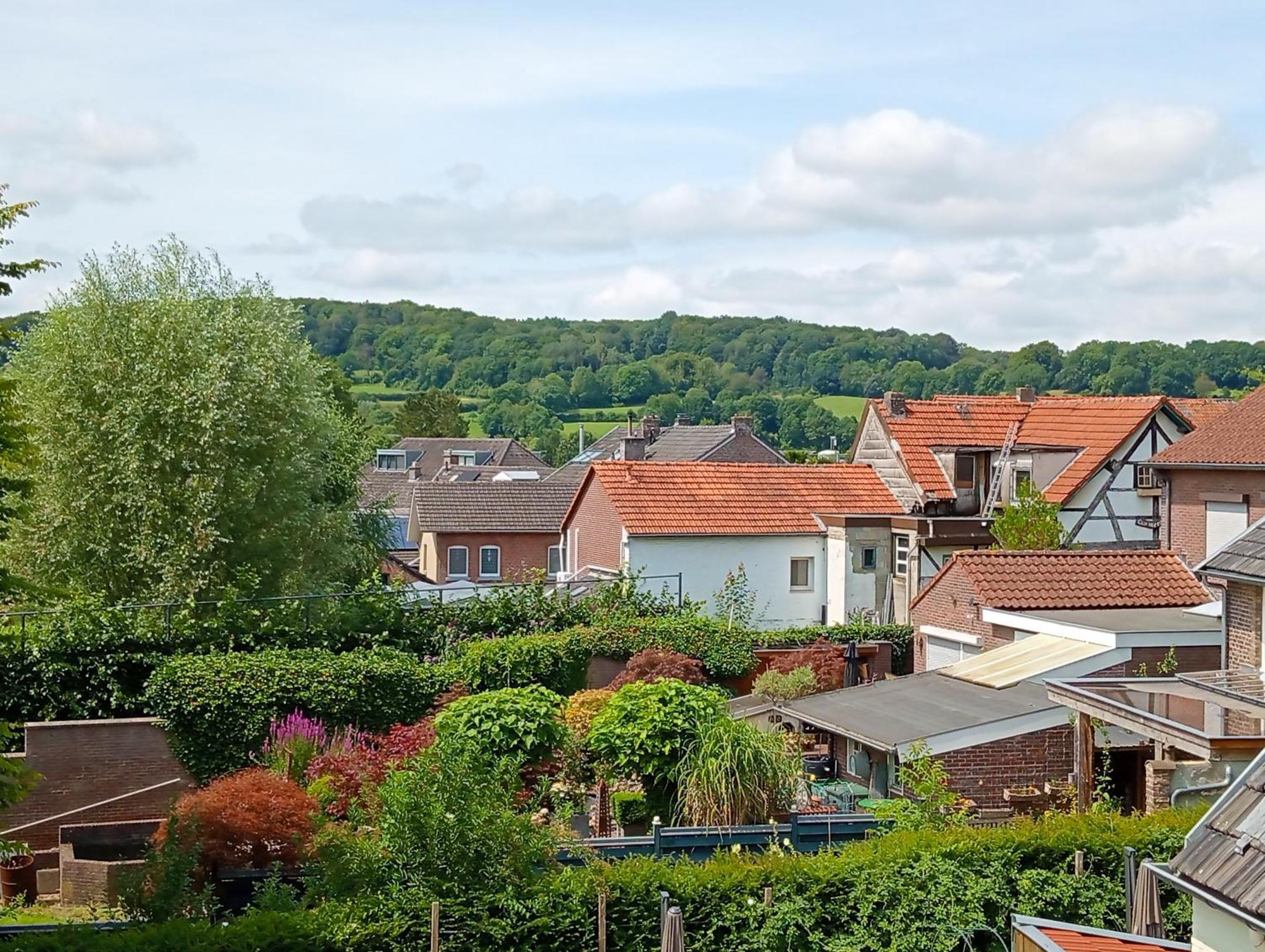Bnb Het Geluk Van Limburg Mechelen Bagian luar foto